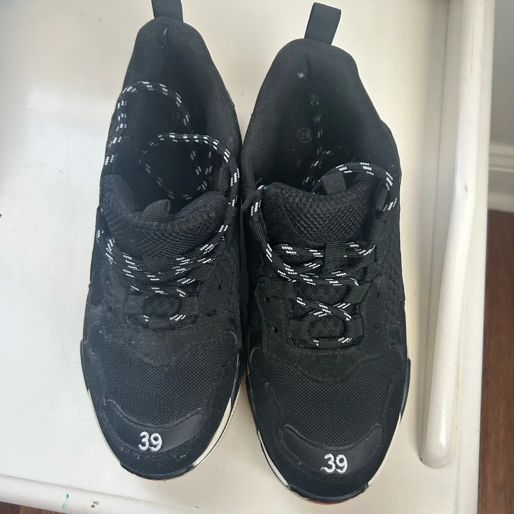 Balenciaga Triple S Sneakers – Black/White/Red – Size EU 39 - Picture 6 of 6